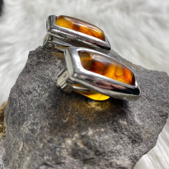 Vintage Faux Amber Silver Tone Rectangle Clip-on Earrings 1.25" X .75" - Picture 3 of 8